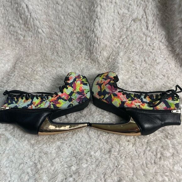 Privilege Stayhigh Floral multi color lace up hidden platform ankle boots size6 - Picture 8 of 14